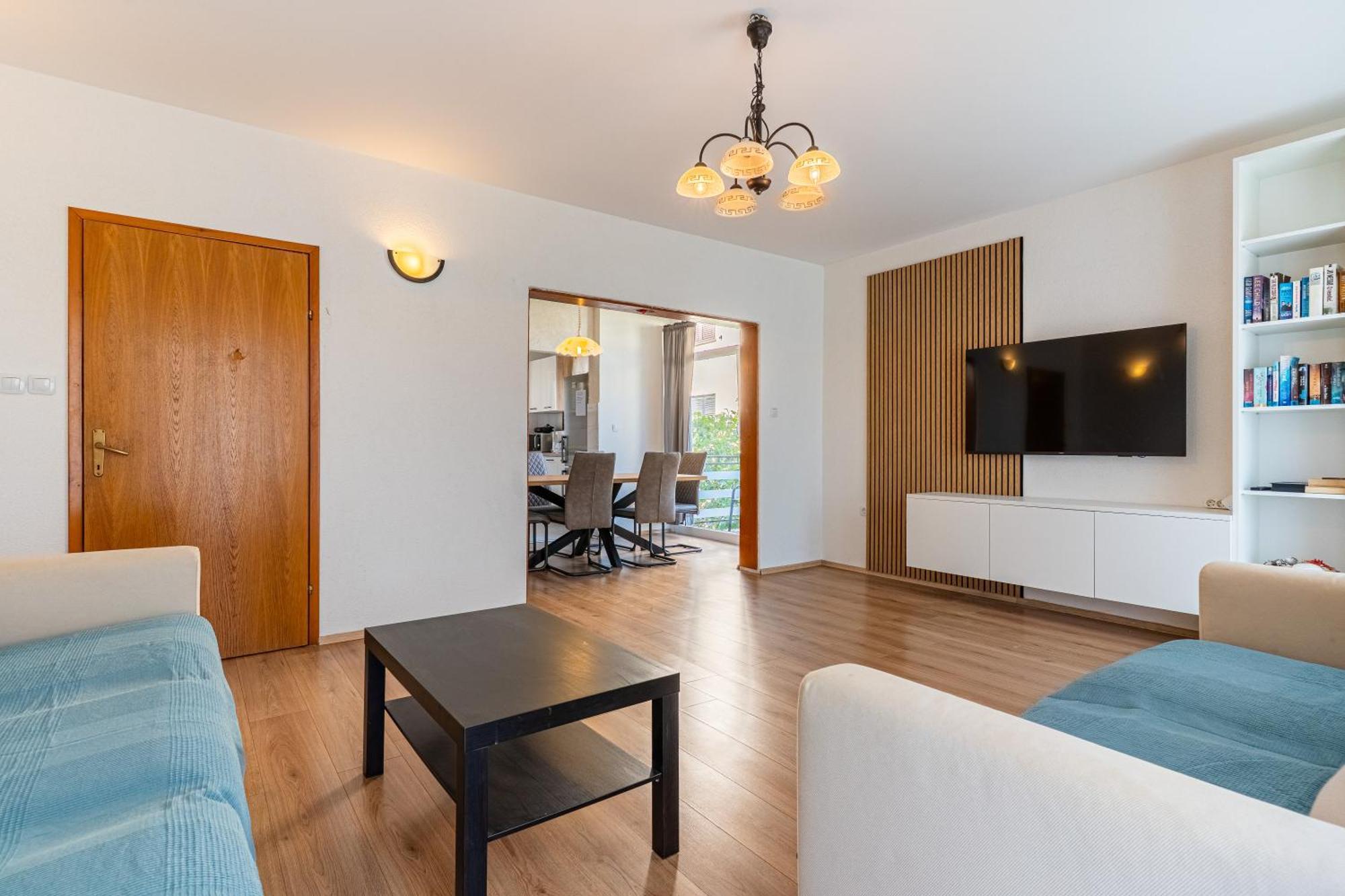 Apartments & Rooms Klemenc Црес Екстер'єр фото