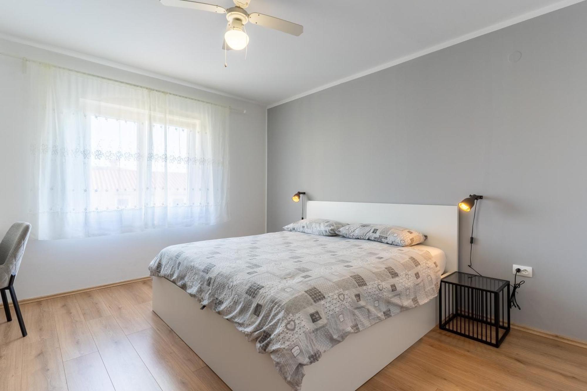 Apartments & Rooms Klemenc Црес Екстер'єр фото